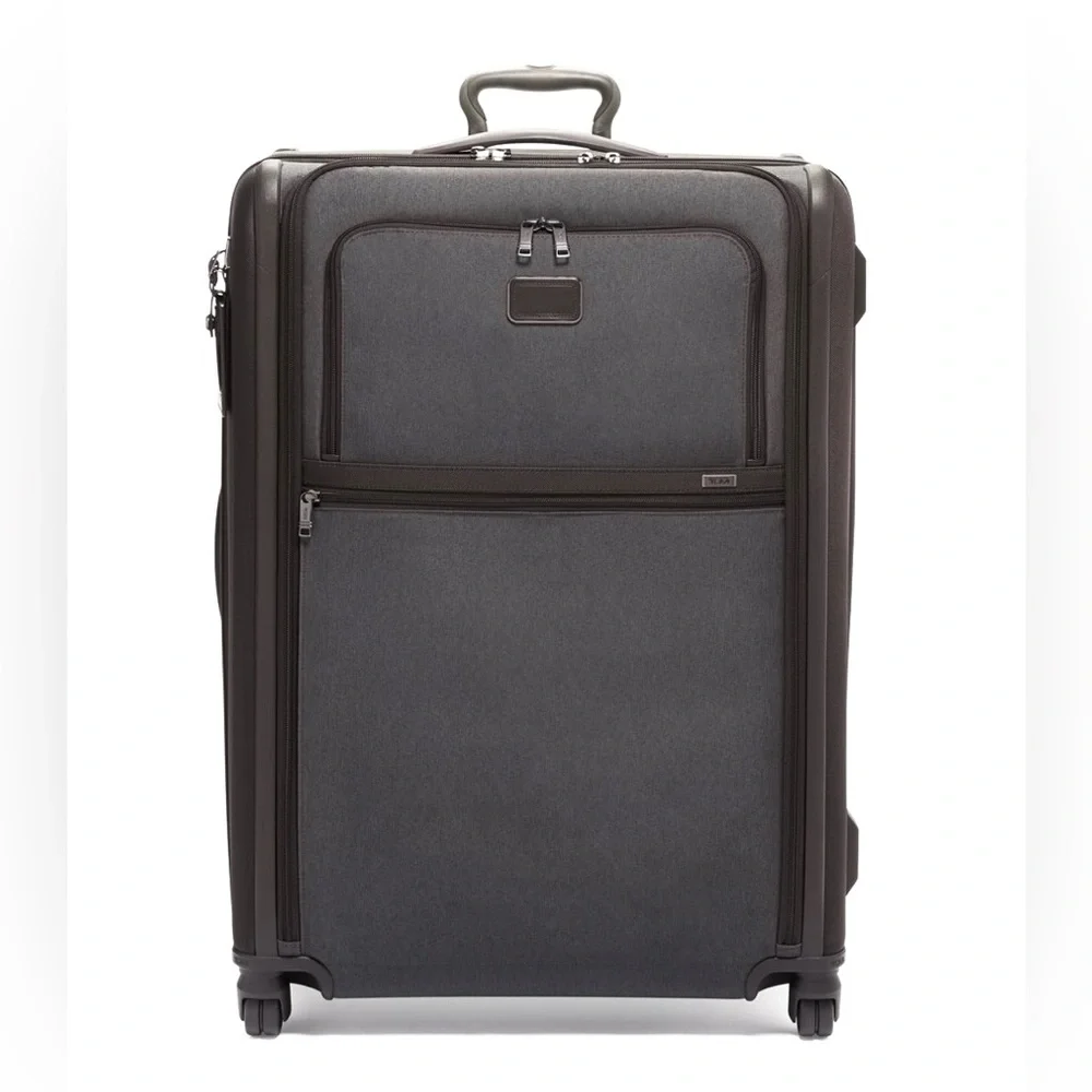 TUMI ALPHA Extended Trip Expandable 4 Wheeled Packing Case